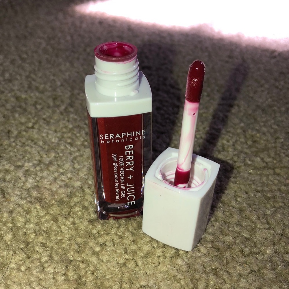 LIP GLOSS - Picture 3 of 3